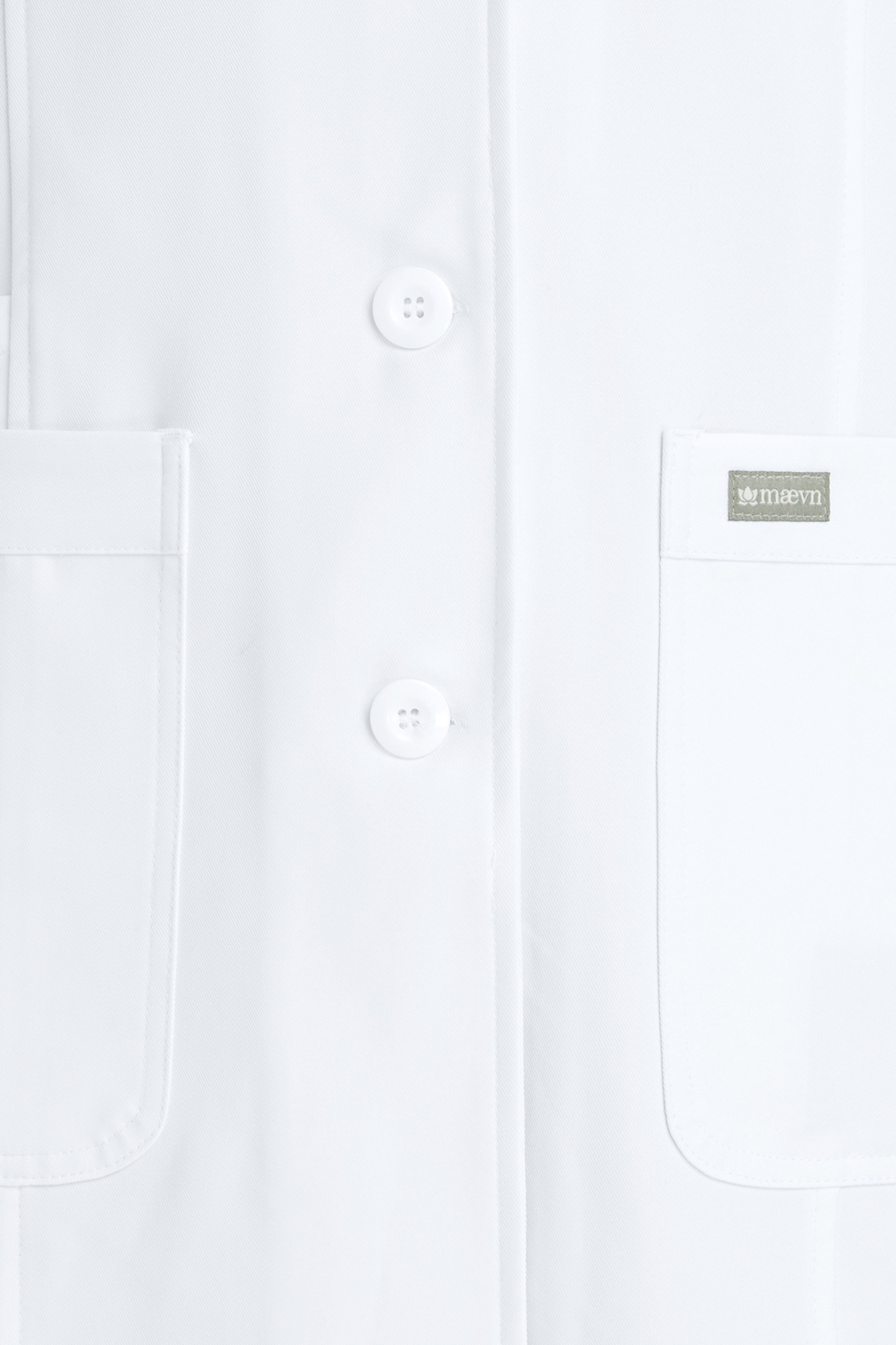 DELANTAL CLINICO LARGO MUJER MOMENTUM 5071 BLANCO
