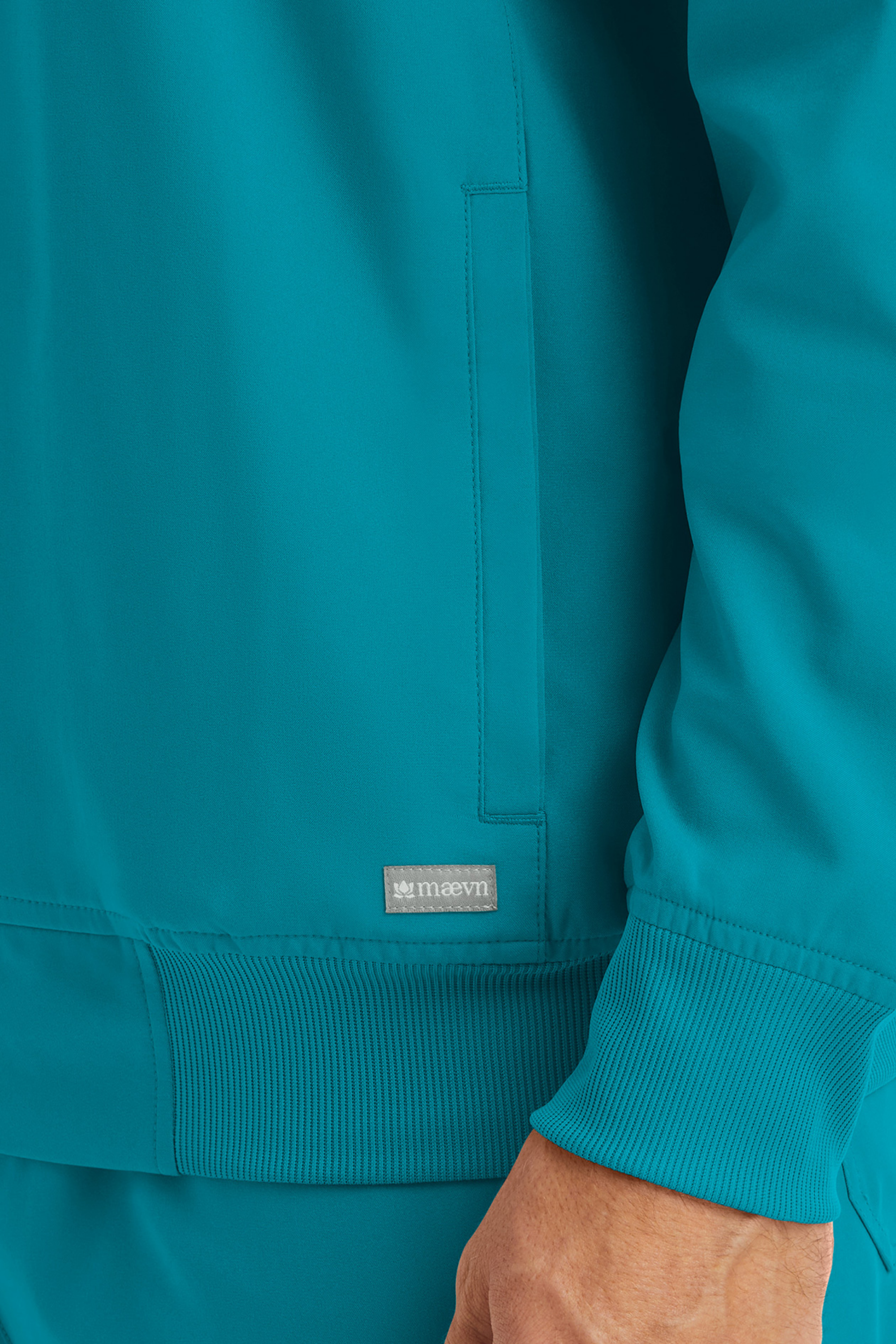 CHAQUETA CLINICA HOMBRE MOMENTUM 5861 AZUL VERDOSO